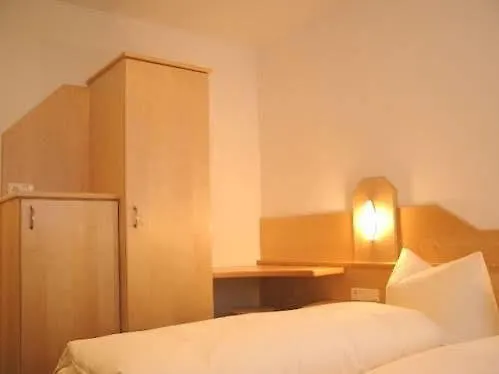 Antonia شقة ايشجل