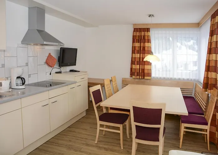 Antonia * ايشجل